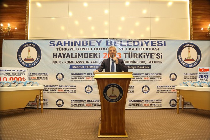 Kompozisyon yarışmasına katılan öğrenciler ödüllendirildi