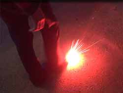 Patlayıcı Maddeler Çocuklar İçin Tehlike Saçıyor