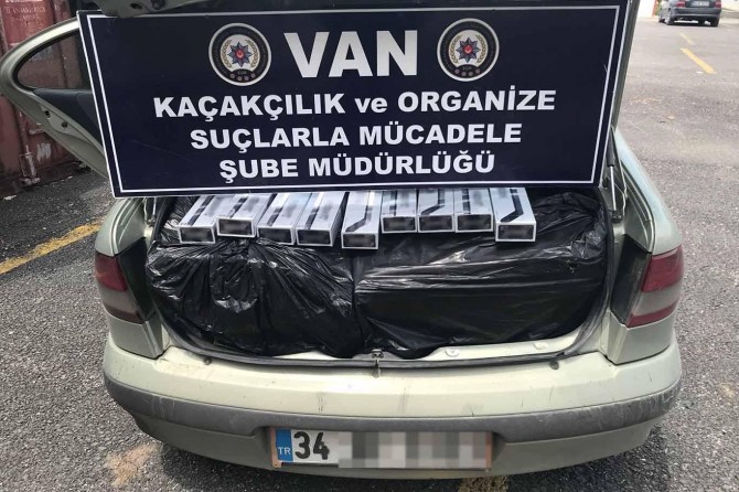 Van'da gümrük kaçağı sigara ele geçirildi