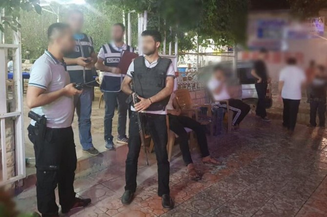 Mardin'de asayiş uygulaması: 12 gözaltı