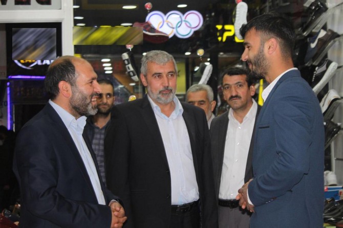 HÜDA PAR milletvekili adaylarından esnaf ziyareti