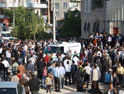 Camide Katledilen Camii Gönüllüsü Toprağa Verildi