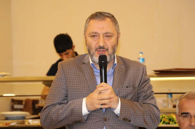 "Ramazan ayında elde edilen manevi kazanımlar sonrasında devam etmeli"