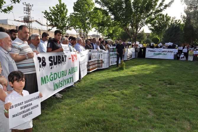 28 Şubat mağdurlarına af değil, yeniden yargılama istiyoruz