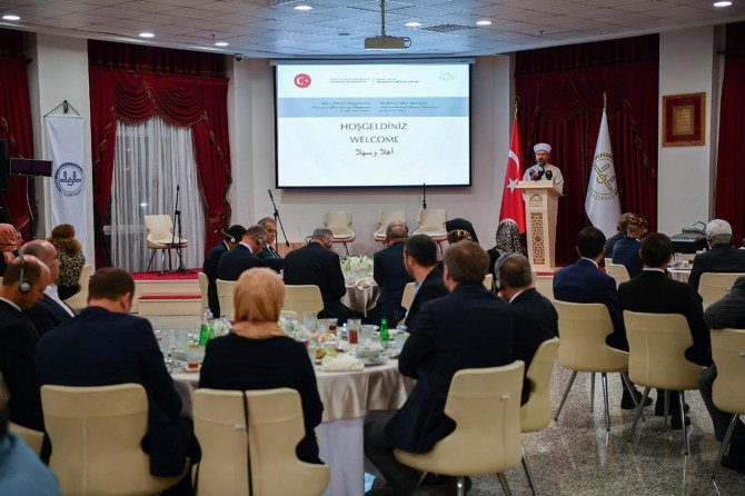 İslam ülkelerinin büyükelçileri iftar sofrasında buluştu