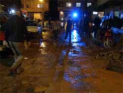 Silvan'da Sel Hayatı İkinci Kez Felç Etti (Foto)