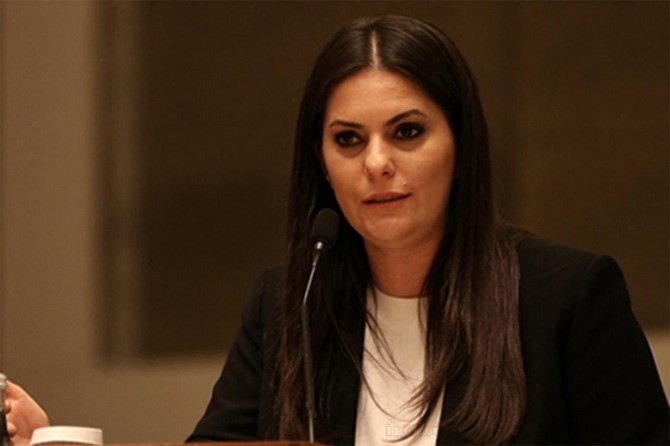 Emeklilere maaşları ve ikramiyeleri bayramdan önce ödenecek