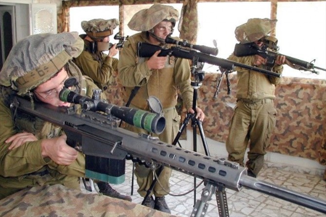 "Filistinliler İngilizlerin sniper tüfekleriyle vuruluyor"