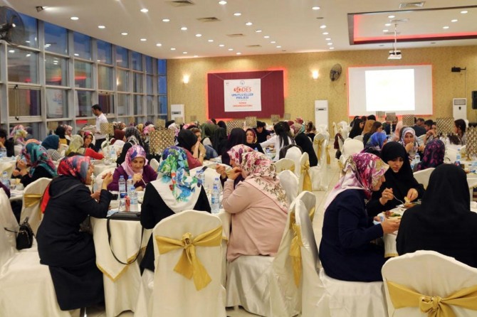 Umutlu Eller aynı sofrada bir araya geldi