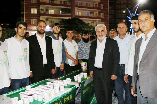 Yapıcıoğlu Ergani esnafını ziyaret etti