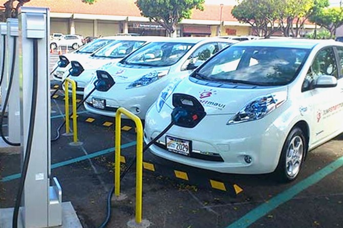 Çîn di warê firotina otomobîlên bi ceyran de rekor şikand