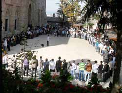 Bursa'da Bayramlaşma Coşkusu (Video Foto)