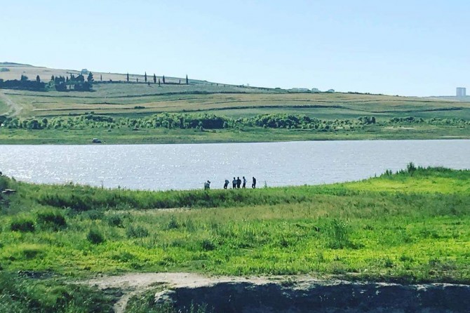 Barajda ceset bulundu