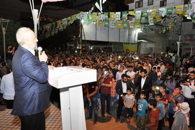 “Bi perwerdehîya zimanê zikmakî welat dabeş nabe”