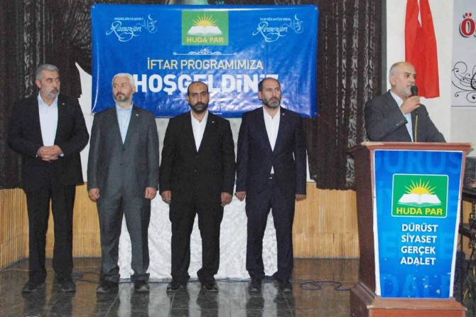 "Halkımızı kandırmaya çalışanlara engel olmaya çalışacağız"