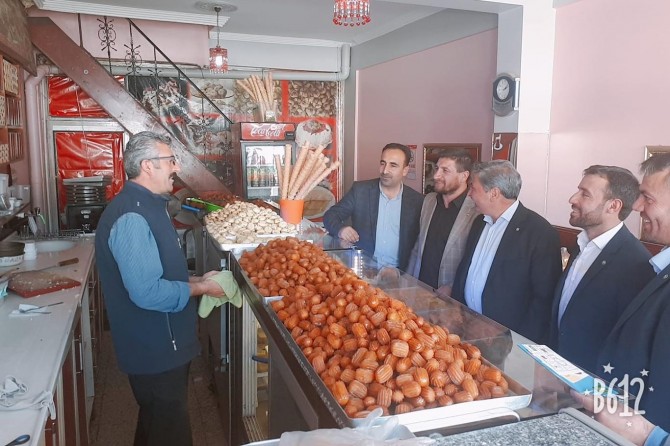 HÜDA PAR Van milletvekili adaylarından esnaf ziyareti