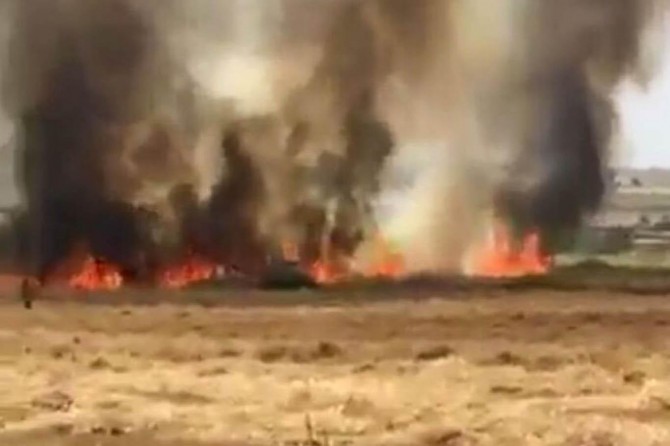 Buğday ekili arazi küle döndü