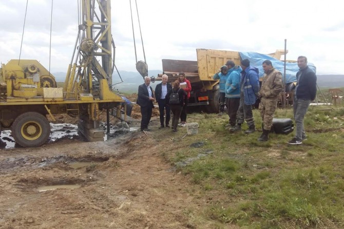 VASKİ’den İran sınırında sondaj