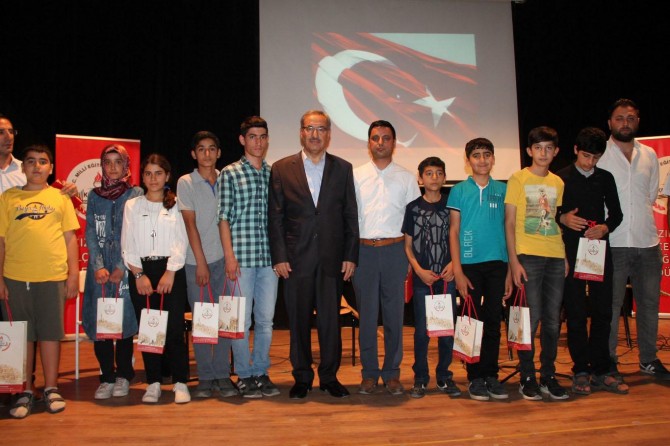 ​Kızıltepe'de dereceye giren öğrenciler ödüllendirildi