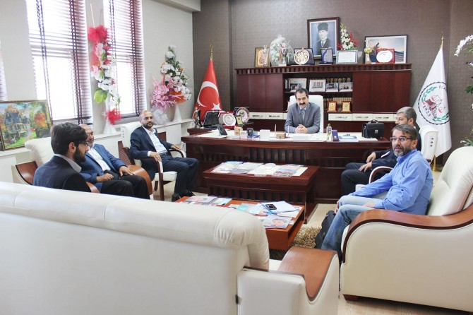 HÜDA PAR milletvekili adayından Baro ve TSO’ya ziyaret