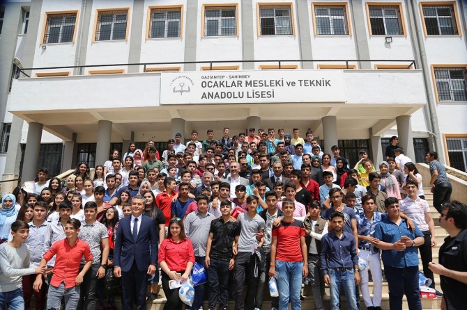 Gaziantep'te 587 bin öğrenci karne aldı