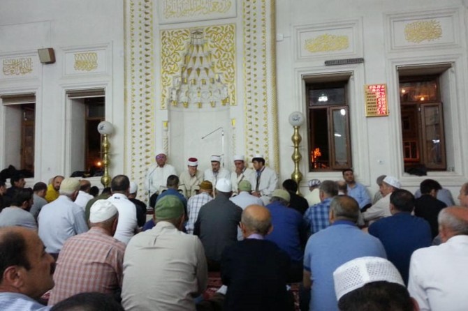 Yüksekova’da Kadir Gecesi ihya edildi