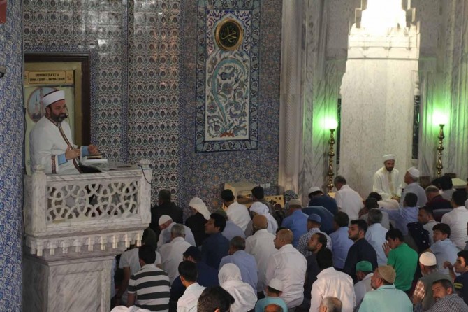 Biz bayramı yaşarken birçok beldede bayramı yaşayamayan kardeşlerimiz var