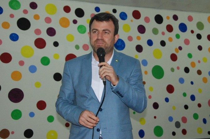 Birêz Serokkomar! Tu nikarî xeletîyê bikî