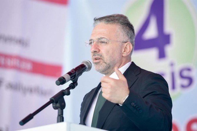 Acu: Ülkemizin vizyon projelerini hayata geçiriyoruz