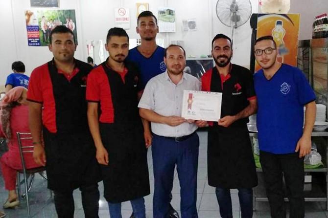 Anadolu Gençlik Derneği Ramazan ayına saygıyı ödüllendirdi