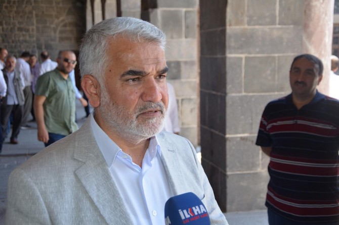 Bütün hemşerilerimi ve kardeşlerimi mitinge bekliyorum