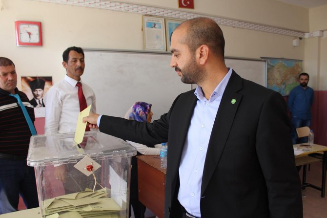 HÜDA PAR milletvekili adayları oylarını kullandılar