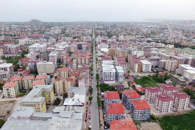 Van'da İskele Caddesinde dönüşüm başladı