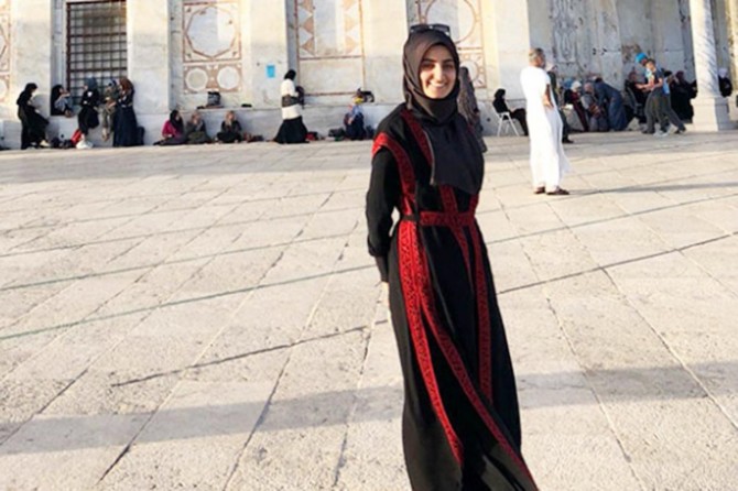 Ebru Özkan’ın mahkemesi tekrar ertelendi