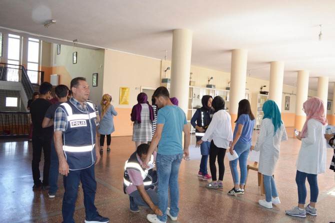 Bitlis'te YKS heyecanı başladı