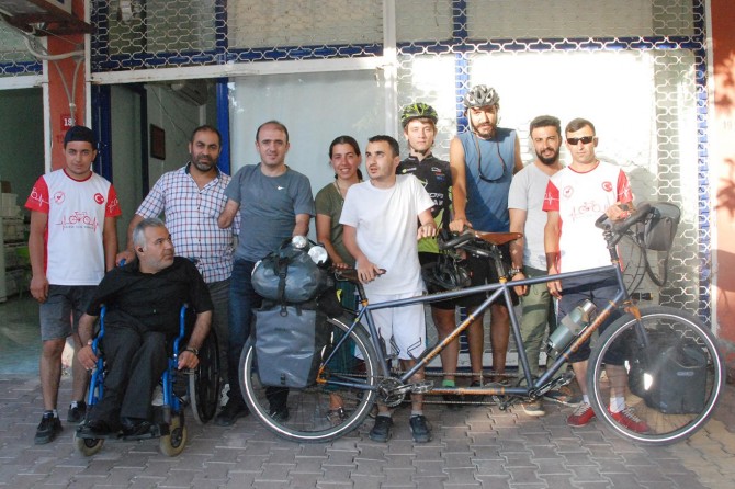Bisikletleri ile 60 ili gezecekler
