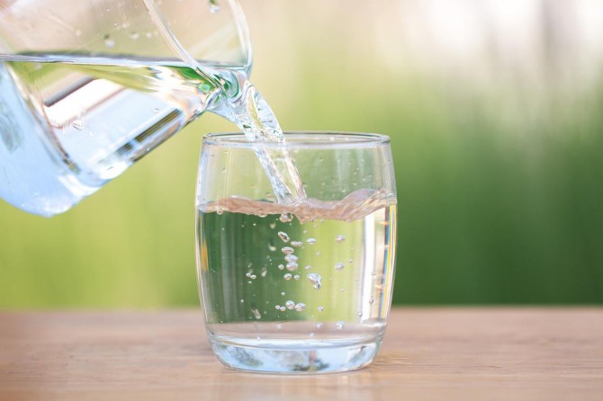 Strese su içerek dur deyin