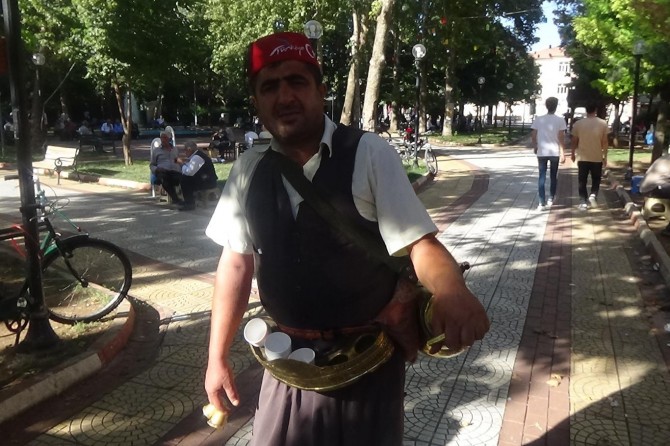 Yazın vazgeçilmez serinletici tadı: Meyan şerbeti