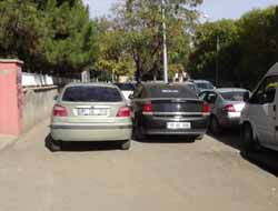 Kaldırımlar Yayalar İçindir