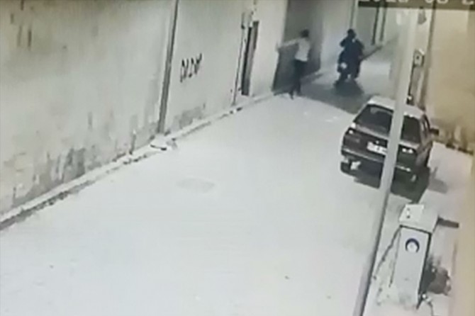 Gaziantep'te otomobil gasp eden 3 kişi tutuklandı