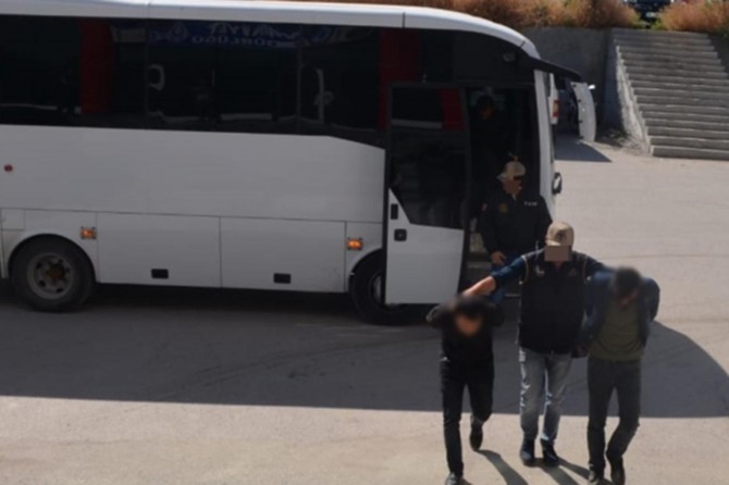 Van’da sosyal medyada PKK propagandasına 12 gözaltı