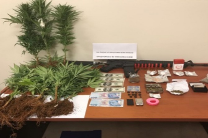 Gaziantep’te uyuşturucu operasyonu: 9 tutuklama