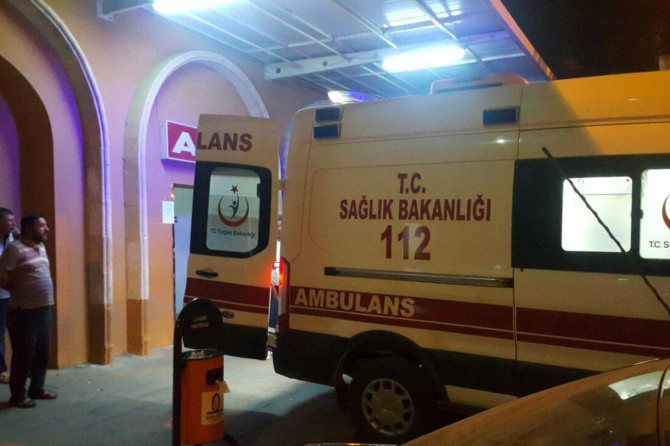 Mardin Kızıltepe’de minibüsün çarptığı motosiklet sürücüsü ağır yaralandı