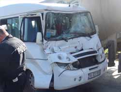 Bursa'da Zincirleme Trafik Kazası: 2 Yaralı