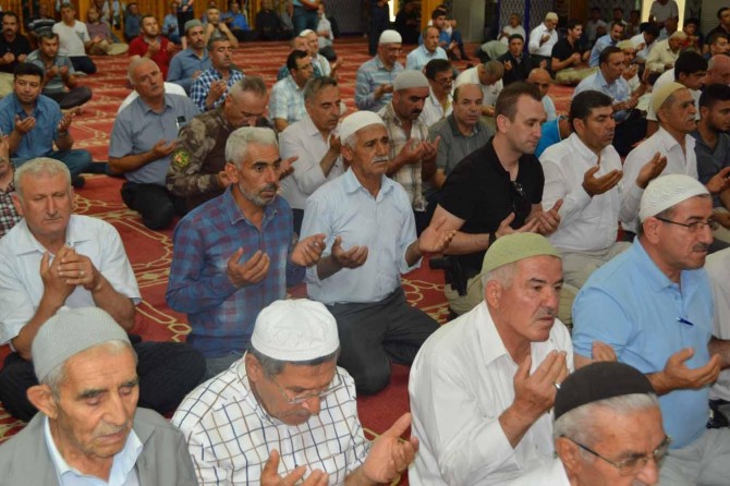 Siirt'te 15 Temmuz şehitleri için mevlit okutuldu