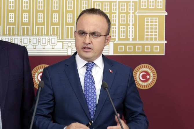 AK Parti Grup Başkanvekili Turan'dan bedelli askerlik açıklaması