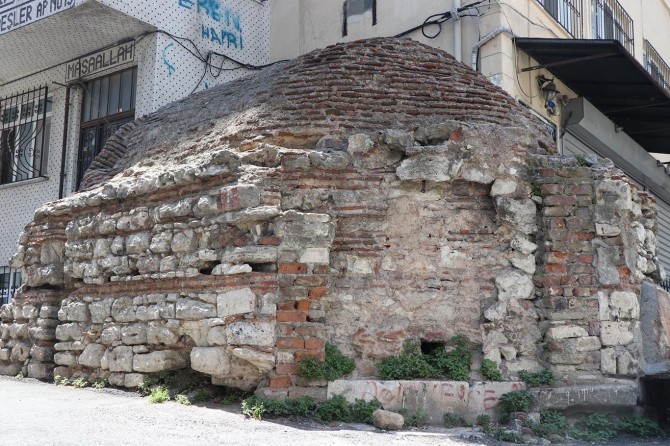 Tarihi Mehmed Paşa Çeşmesi restore edilmeyi bekliyor