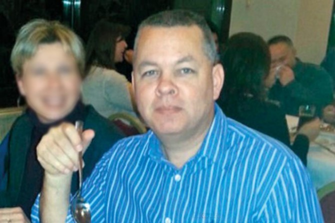 ABD'li papazın tutukluluğunun devamına karar verildi