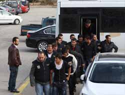 Midyat'ta KCK Operasyonunda Gözaltına Alınanlar Adliyeye Sevk Edildi