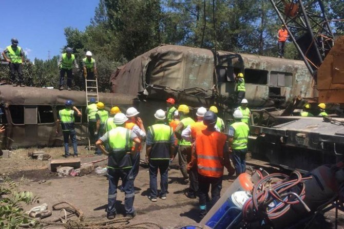 Cinazê karkerê ku di bin hezazê de mabû hat dîtin